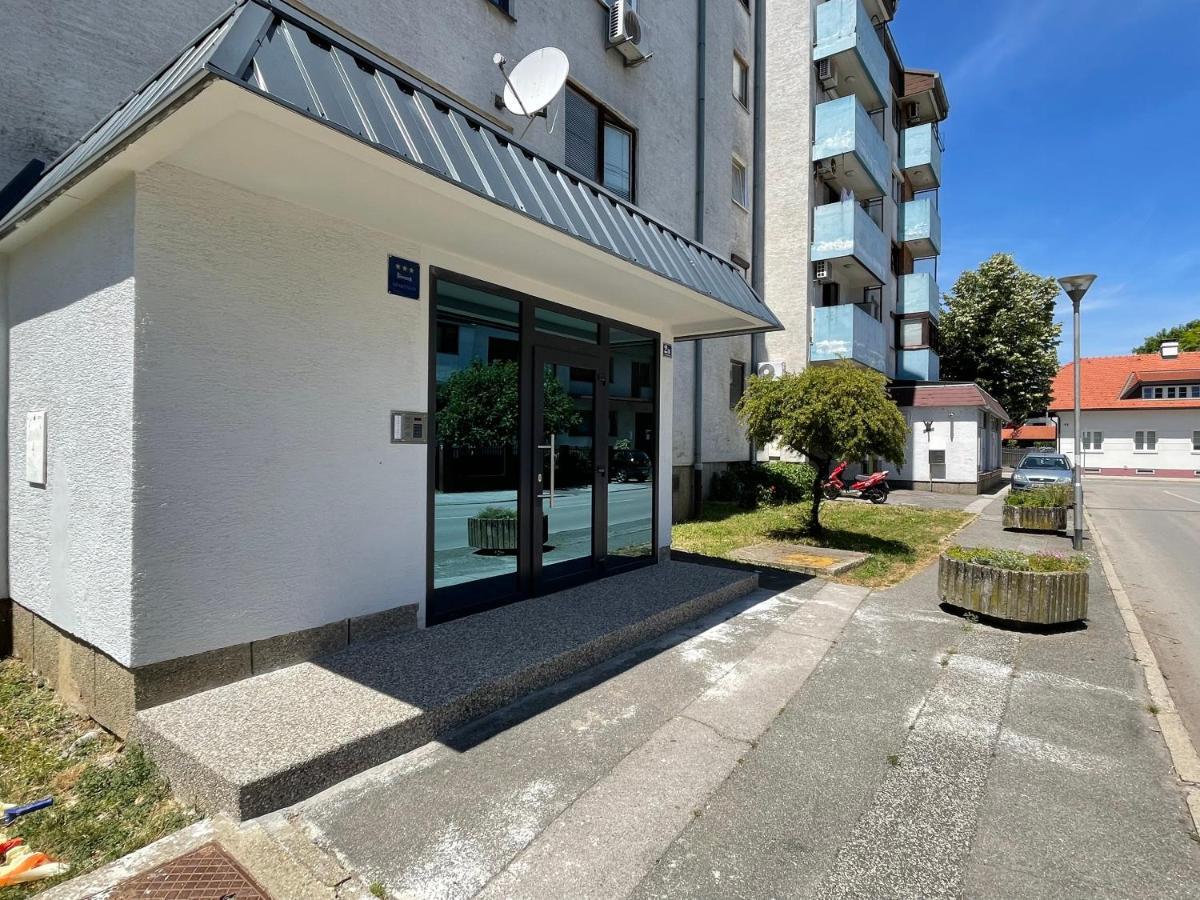 Dis Apartment Varaždin 外观 照片